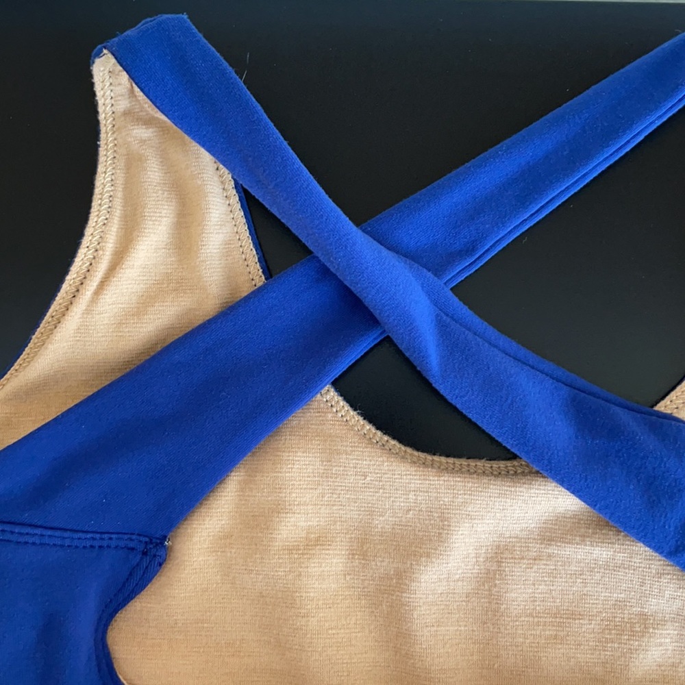 Lulu lemon cross back tank - Picture 7 of 8
